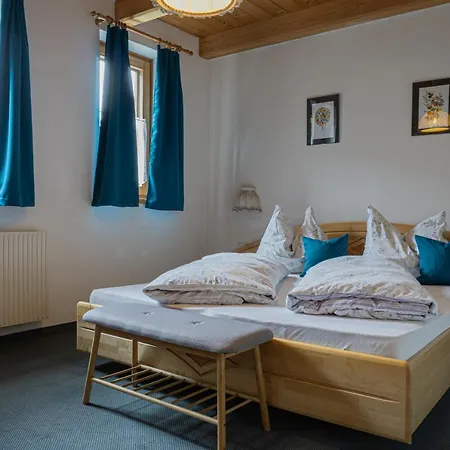 Scherer Alojamento de Acomodação e Pequeno-almoço 3*