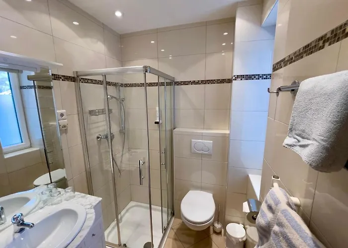 Bed & Breakfast Scherer 3*